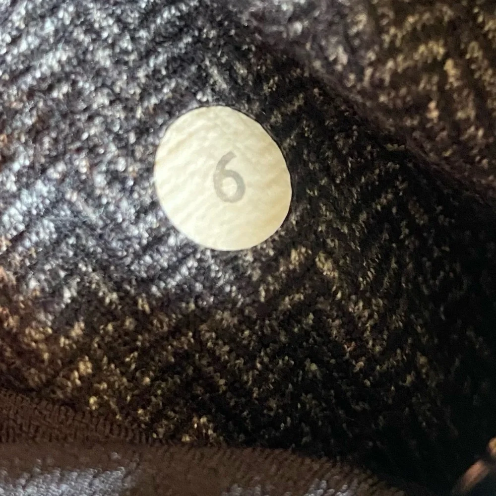 Lululemon Pullover